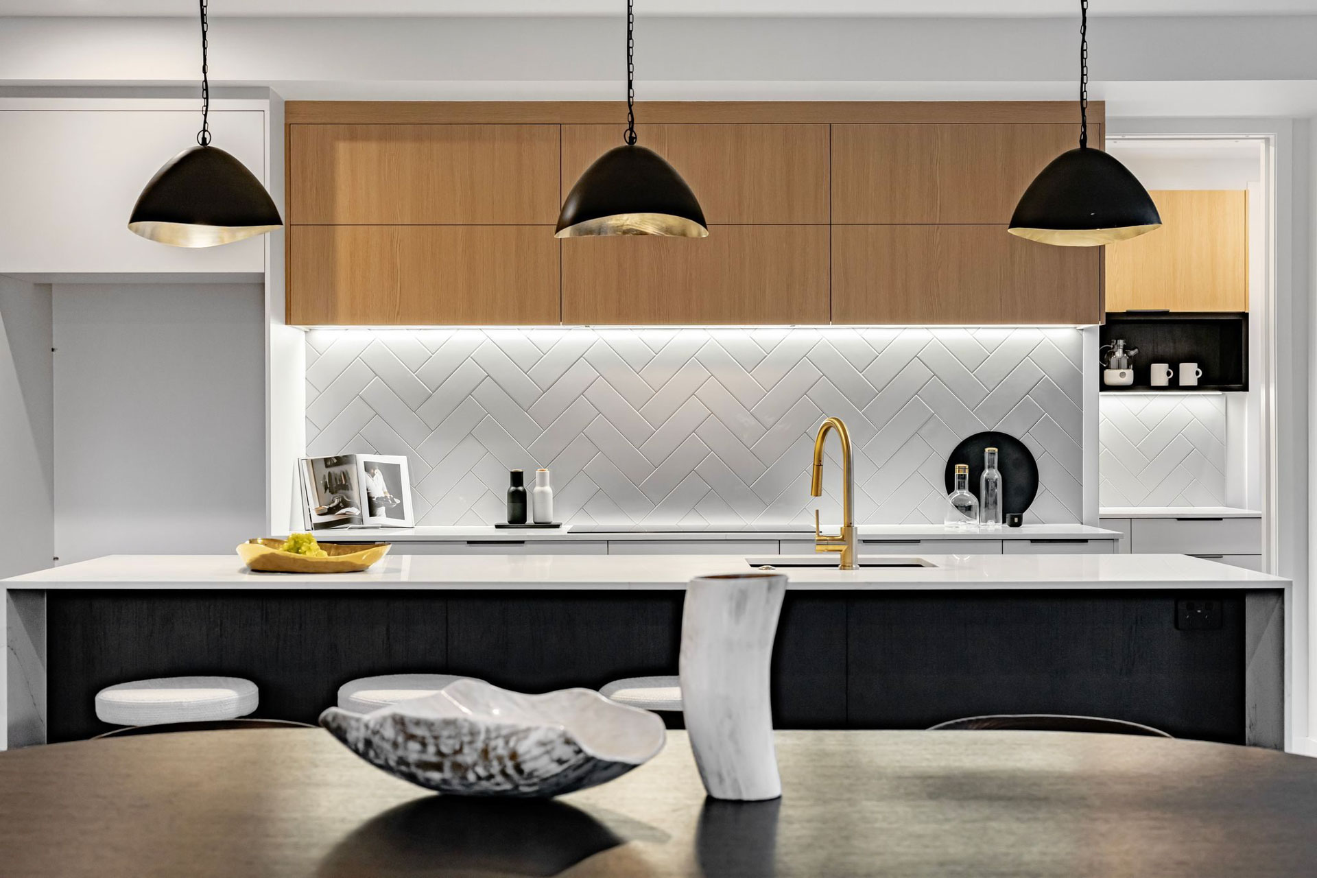 Luxury Home & Income (6)