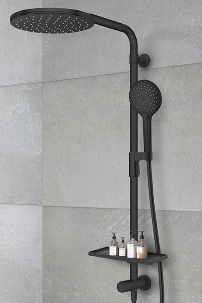 SPLASH Lux Column Shower