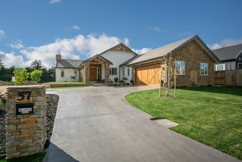 RIVERSIDE RETREAT