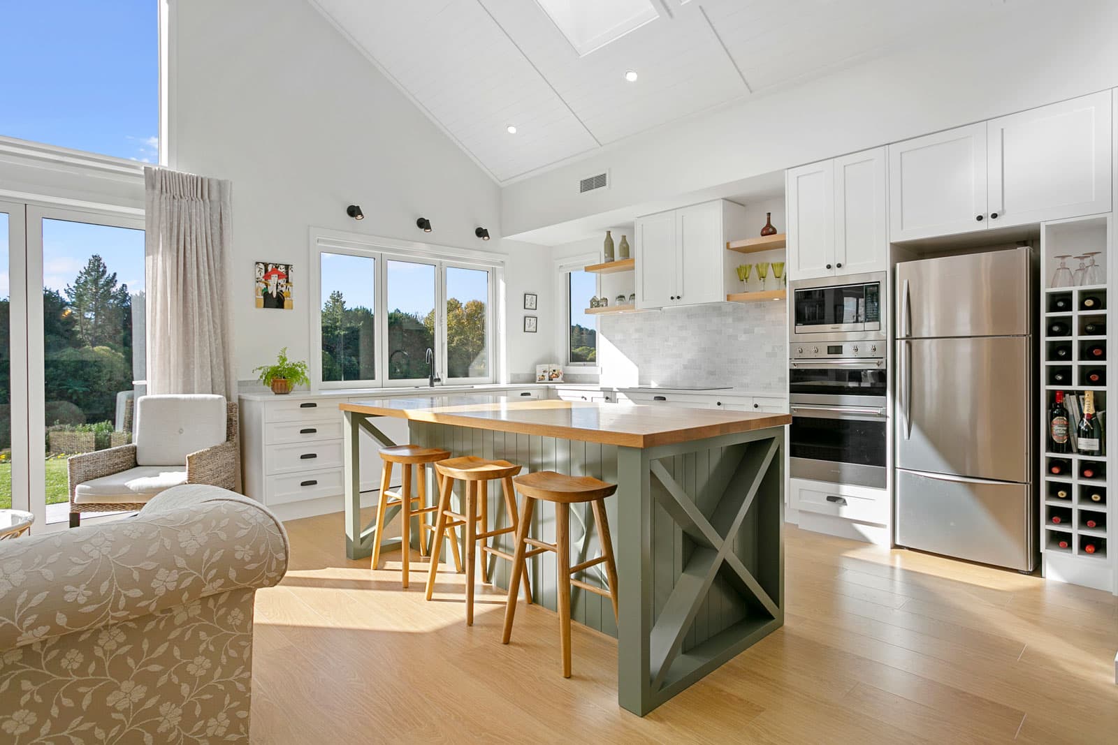 RIVERSIDE RETREAT