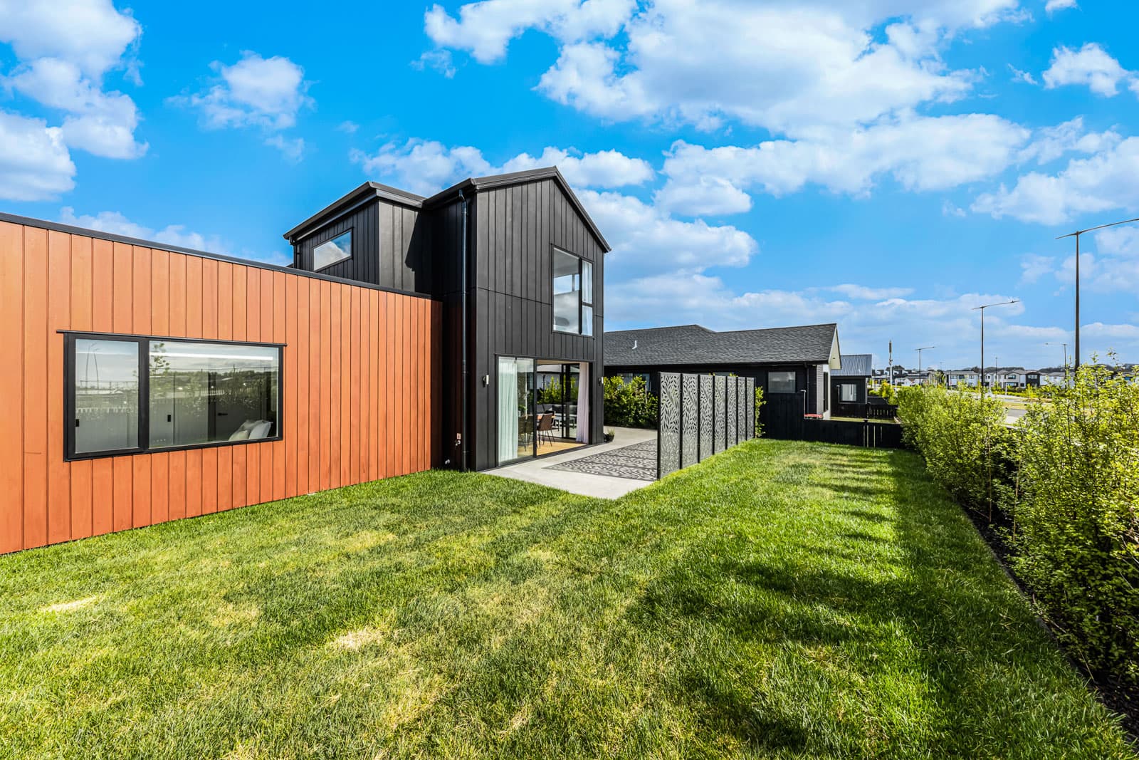 Smart Family Home (1)